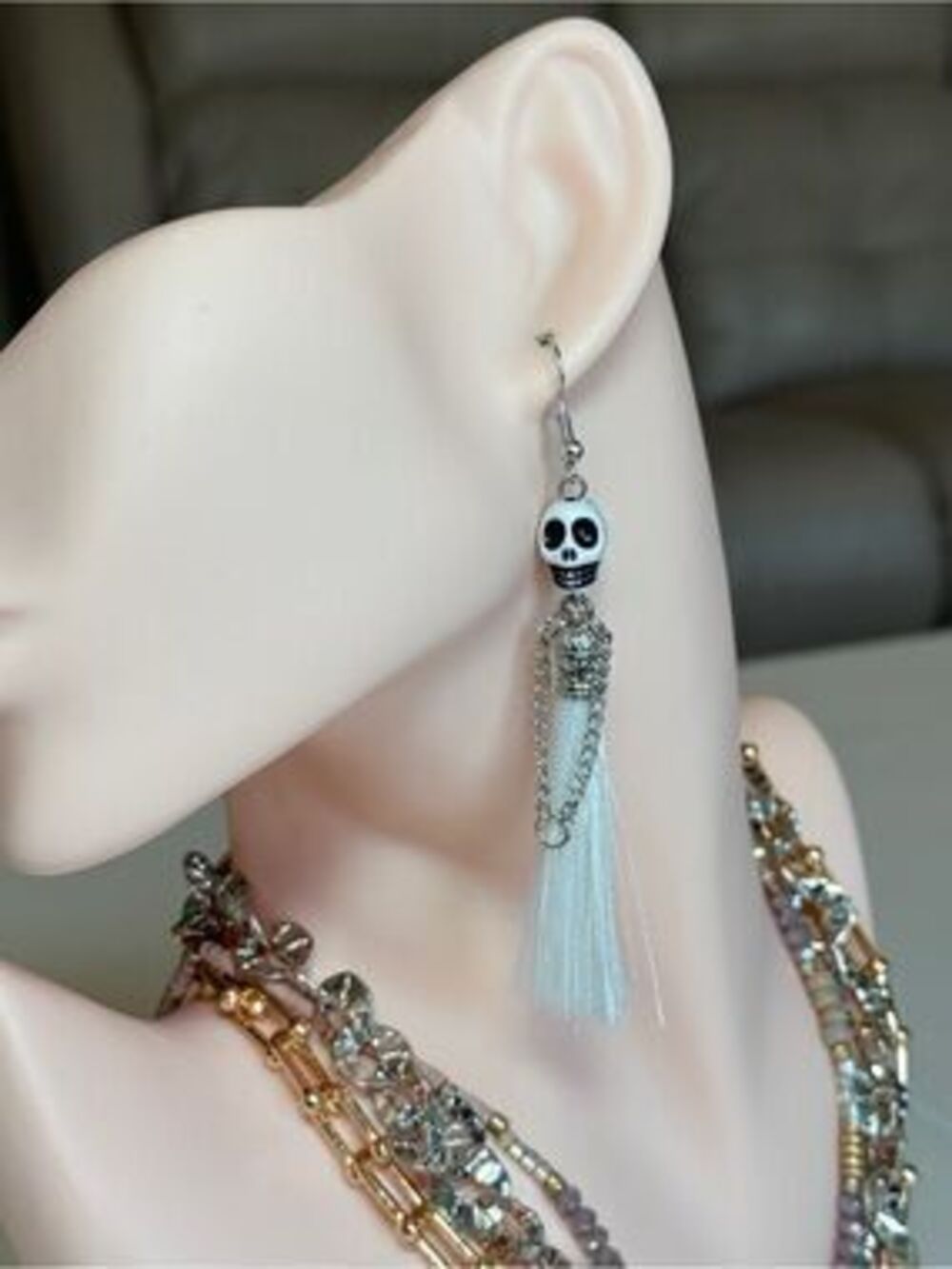 Avant-garde Skull Drop Earrings with White Tassels